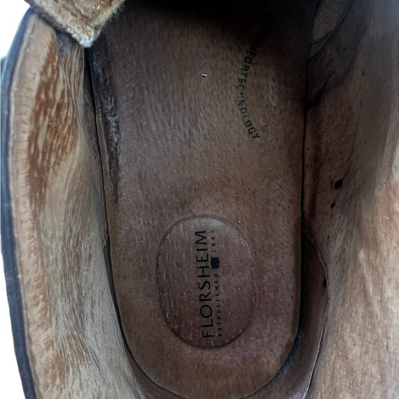 Florsheim Comfortechnology Leather Lace Up Chukka Boots - Picture 13 of 14